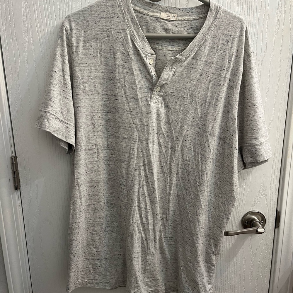 Stylish Gray Button Down Shirt for Men